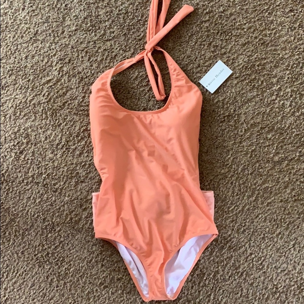 One piece swimsuit